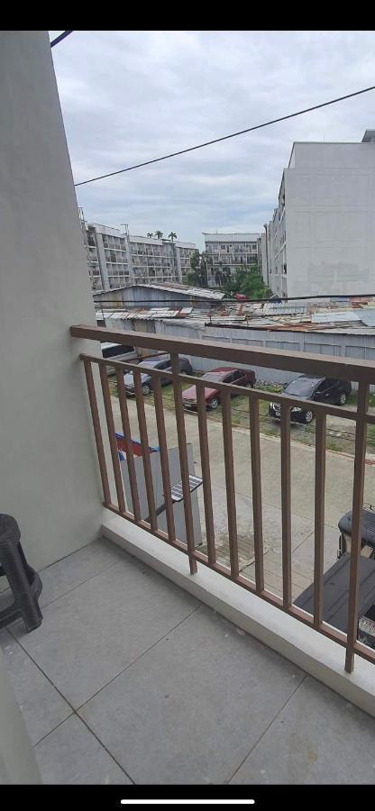One Kassel Residencia Aparthotel Manila Luaran gambar